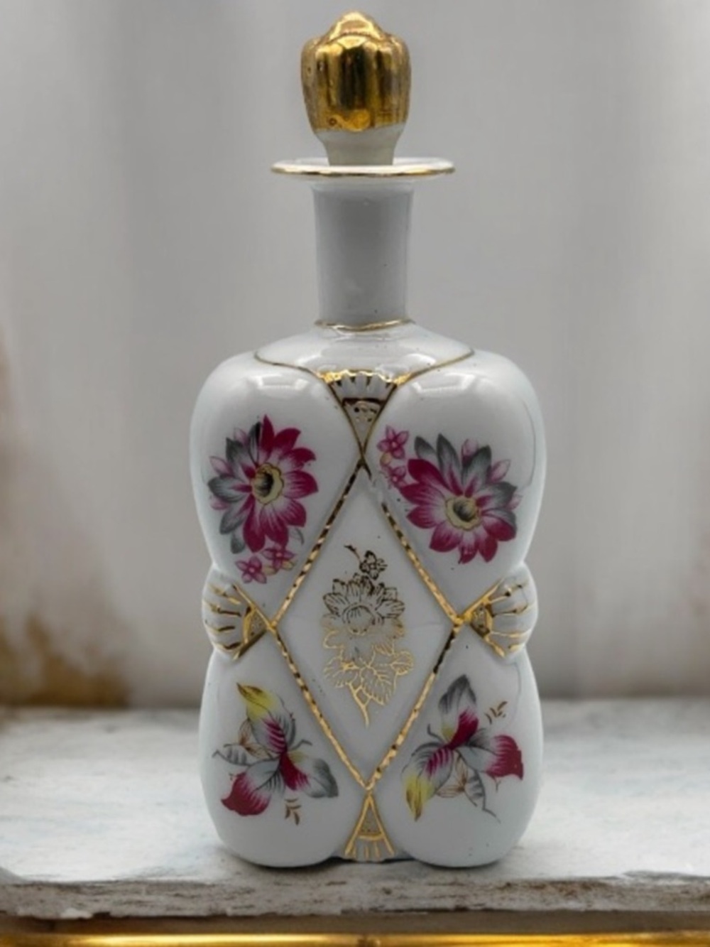 Vintage Hand-painted Floral Accent Porcelain
Perfume Vanity Bottle with Stopper